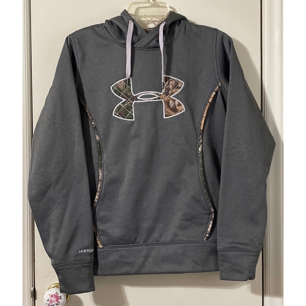 Ladies Under Armour Cold Gear Hoodie Size Small Camo Trim